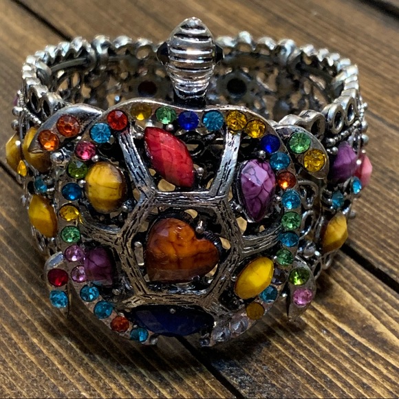 Jewelry - Turtle bracelet with colored stones.